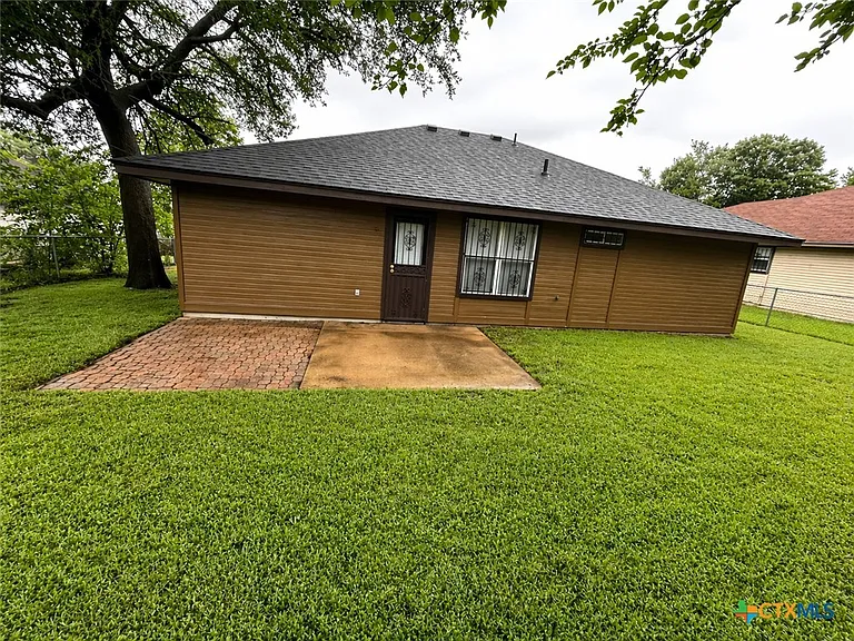 2606 Timberline Dr — Photo 4