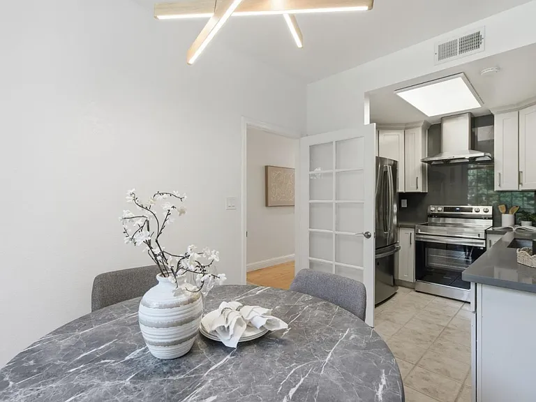 991 Belmont Ter #3 — Photo 15