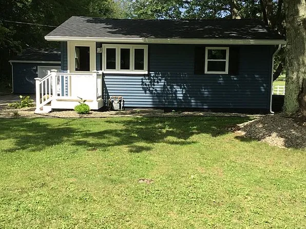 5094 Tamarack Dr, Sharpsville, PA 16150