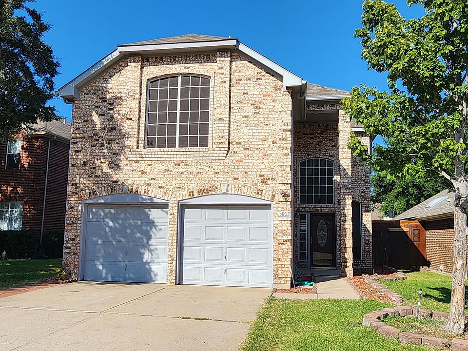 1st image of 3802 Seminole Cir