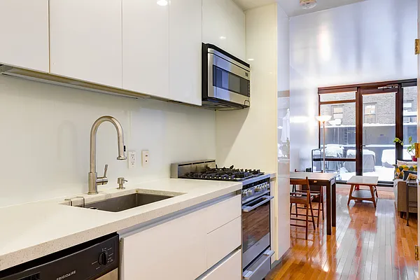 Rented by Compass | media 8