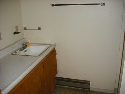 5th image of 22317 Glenview Ct SE