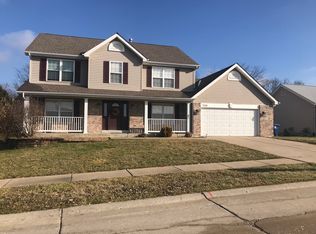 2206 Autumn Trace Pkwy, Wentzville, MO 63385