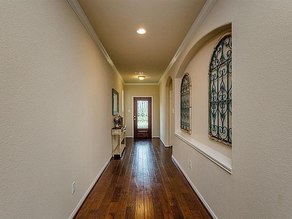 2nd image of 13622 Cheslyn Ct