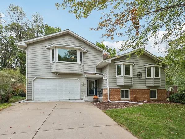 343 Sunrise Ln, Champlin, MN 55316
