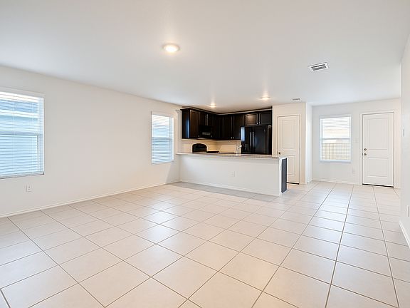 2nd image of 108 Jasmine Dr