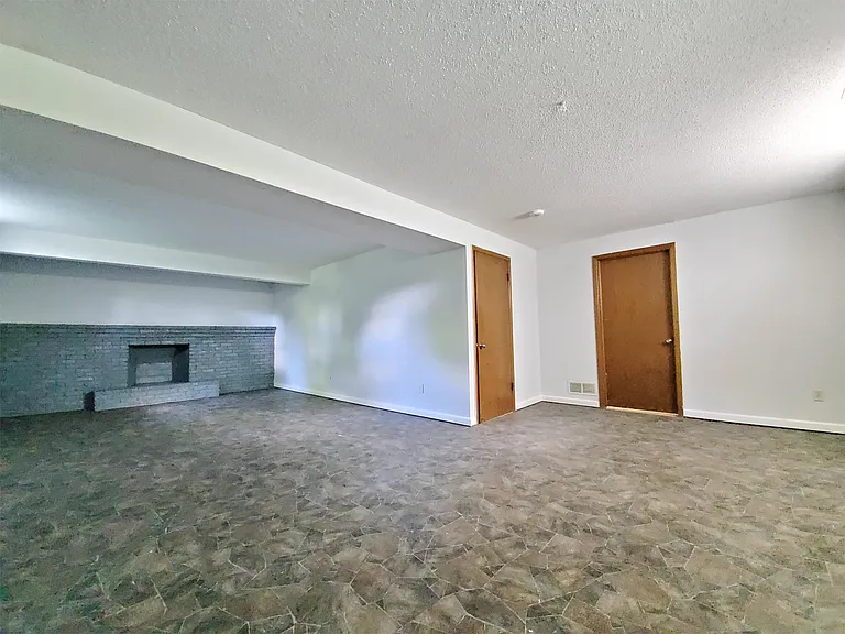 2011 Edgewood Ct SW — Photo 10