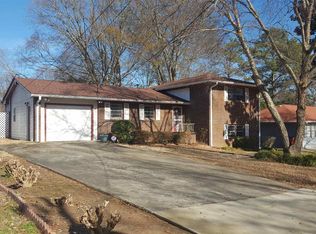 1690 Meadow Way, Morrow, GA 30260