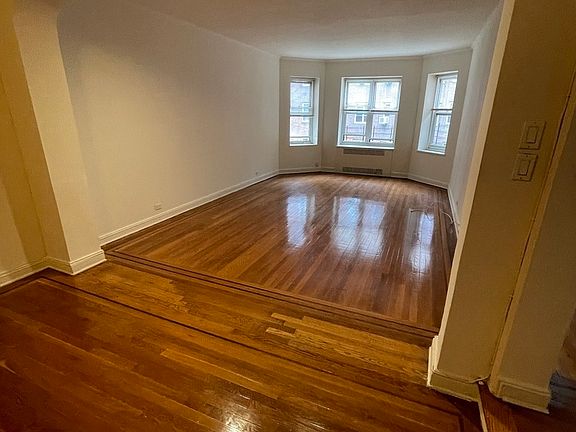 4th image of 6911 Yellowstone Blvd APT A35