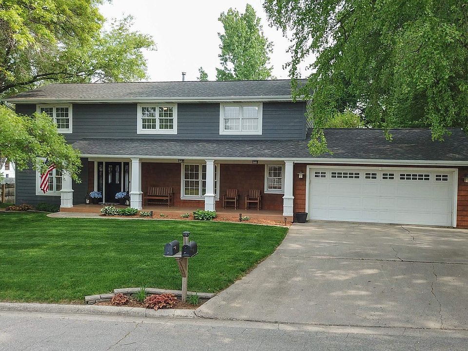 1204 Glenn St, Aplington, IA 50604 Zillow
