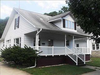 1st image of 2220 Lane Ave