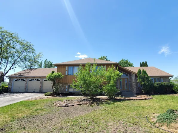 18628 Becker Ter, Country Club Hills, IL 60478