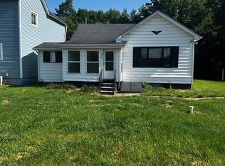 393 Jackson St, Edinburg, PA 16116