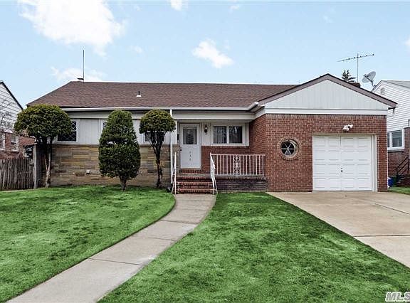 2nd image of 438 Peninsula Blvd