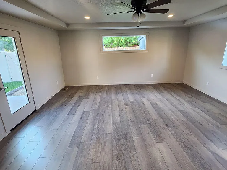 5160 S Greenacres Pl — Photo 11