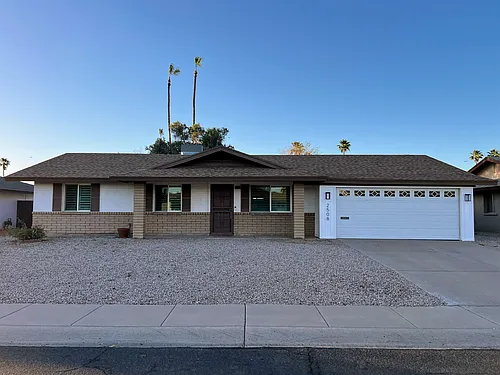 2508 E Loyola Dr Photo 1