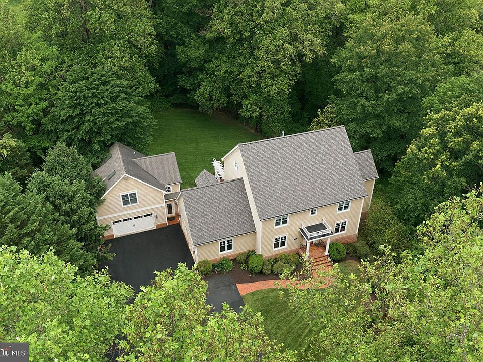 1st image of 2608 Hunter Mill Rd