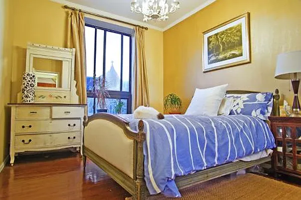 Sold by Fillmore | media 24