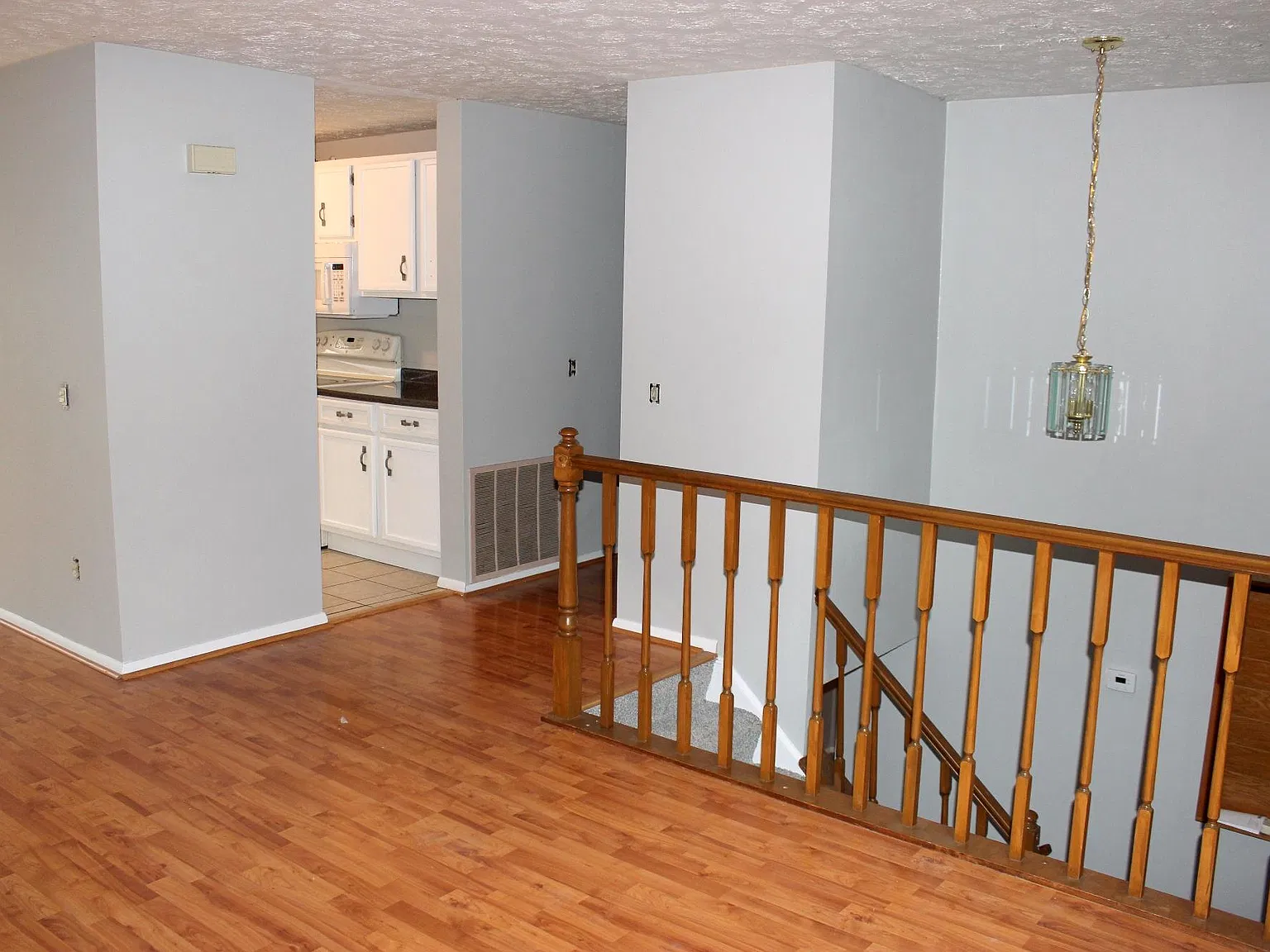 4 bed, 1508 sqft, $2,800 — Photo 2