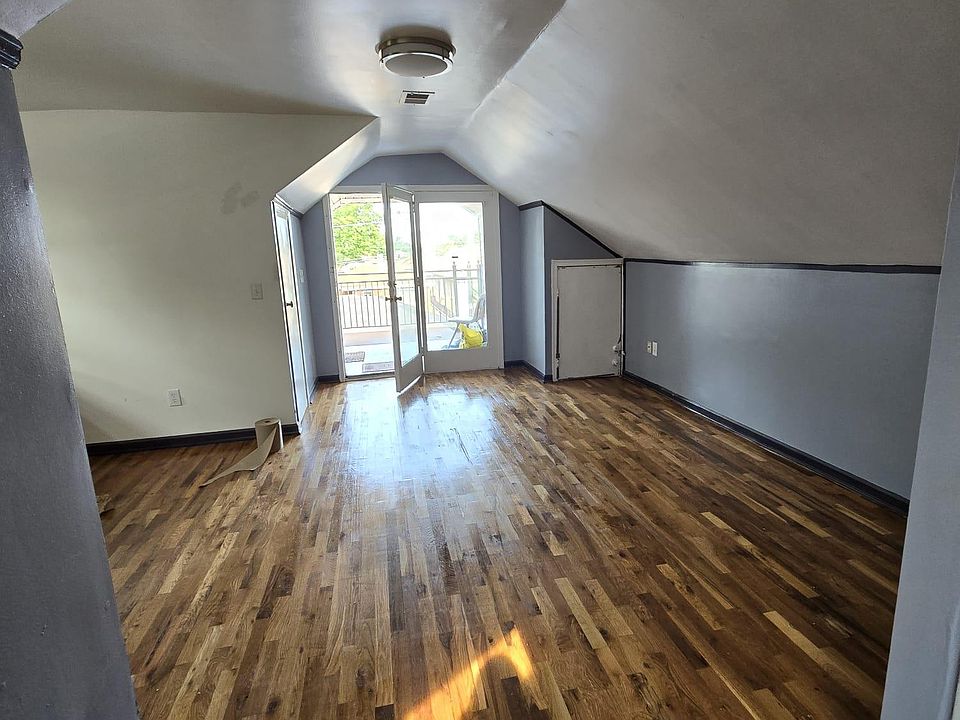 1st image of 5558 S Fairfield Ave #3