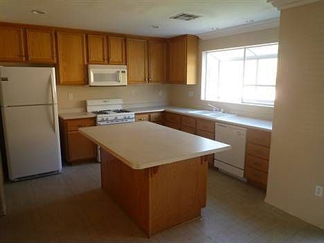 5th image of 27964 Wintergrove Way
