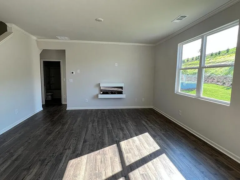 70 Berkeley Trce — Photo 16