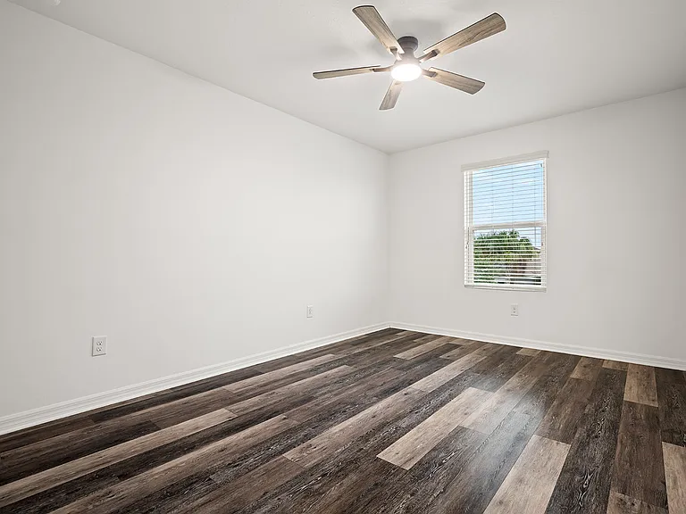 12124 Lake Blvd — Photo 25