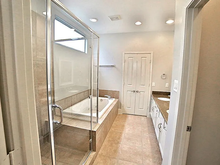 407 Jackson Hill St — Photo 21