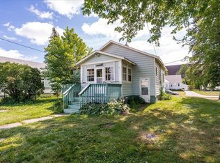 27 Oak St, Proctor, MN 55810