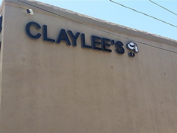 5th image of 7022 Milton Ave