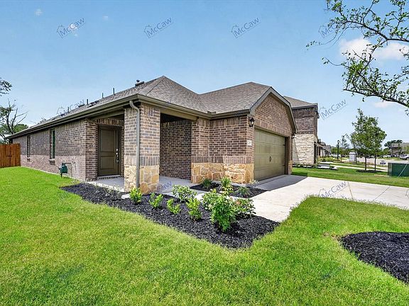 2nd image of 1209 Hopes Lake Dr