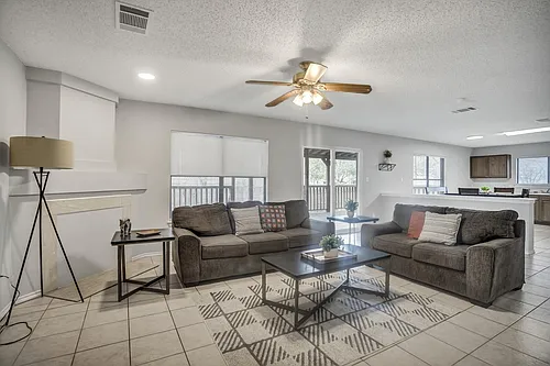 7900 Bramble Bush Dr Photo 1