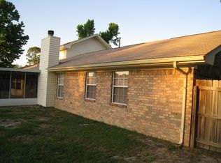143 Candlewick Cir, Panama City, FL 32405