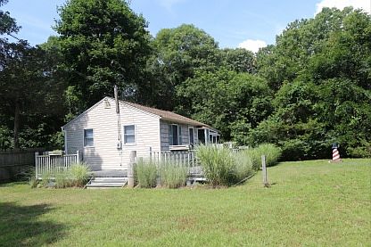3rd image of 116A Ponquogue Ave