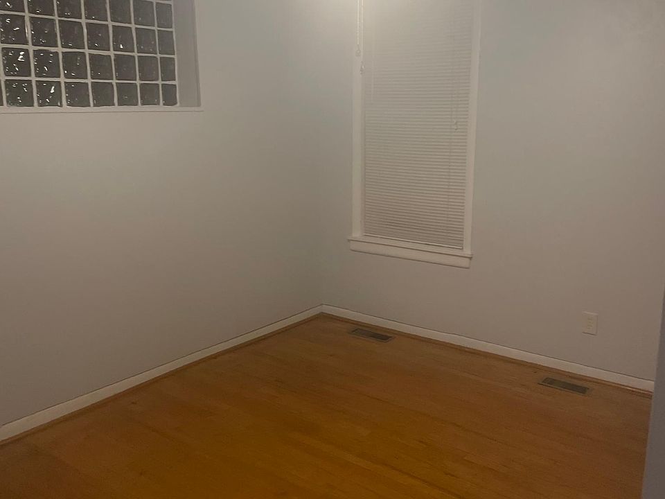 1st image of 5233 Sutherland Ave #1