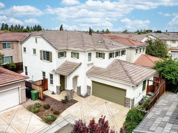 285 W Santa Clara Dr, Mountain House, CA 95391