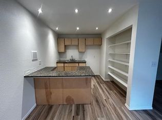 5319 SE 18th Ave APT 4, Portland, OR 97202