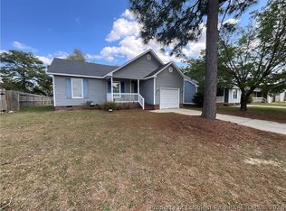 3355 Lubbock Dr, Hope Mills, NC 28348