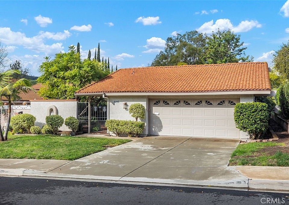 1st image of 5295 Avenida Del Sol