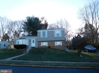 6290 Shewel Rd, Bensalem, PA 19020