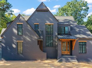 1021 Manchester Dr, Raleigh, NC 27609