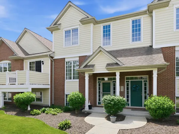 10652 Dani Ln, Orland Park, IL 60462