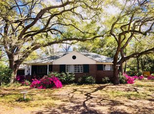 1025 Cliffwood Dr, Mount Pleasant, SC 29464