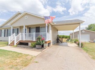 791 Old Island Ford Rd, Chesnee, SC 29323