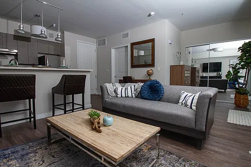 Floor plan 102