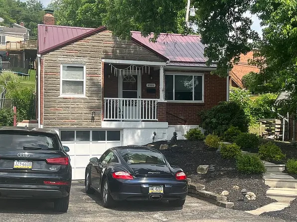 2111 Swallow Hill Rd, Pittsburgh, PA 15220