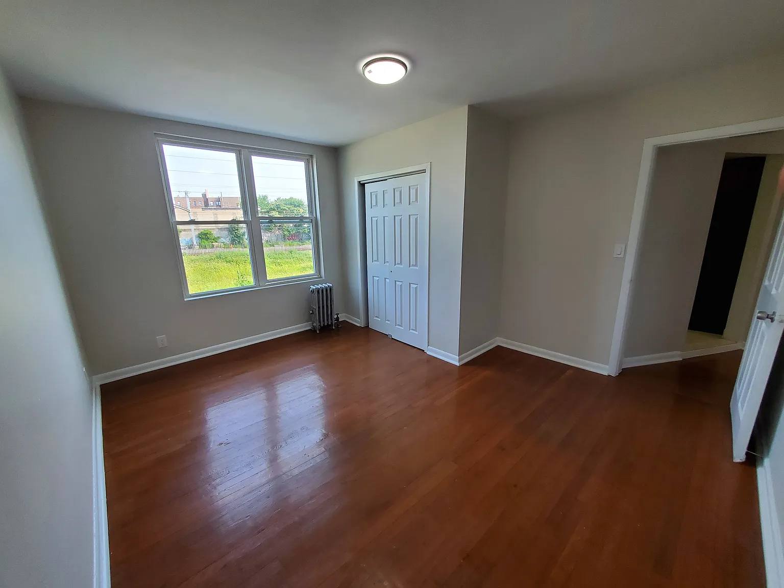 3 bed, 3200 sqft, $3,200 — Photo 3