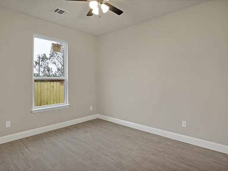 5618 Barkridge Dr — Photo 21