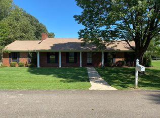 406 Manchester Ave, New Albany, MS 38652