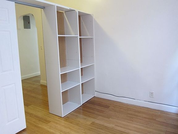 4th image of 924 3rd Ave APT 3B